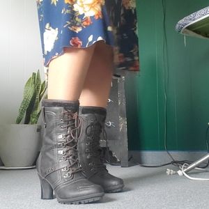 Classy high heeled boots